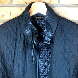 Barbour vest Land Rover Edition sz 12